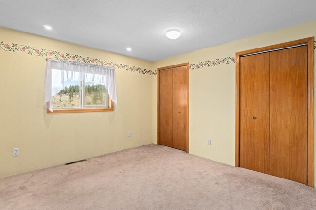 Building Photo - 2829 Cottonwood Creek Rd