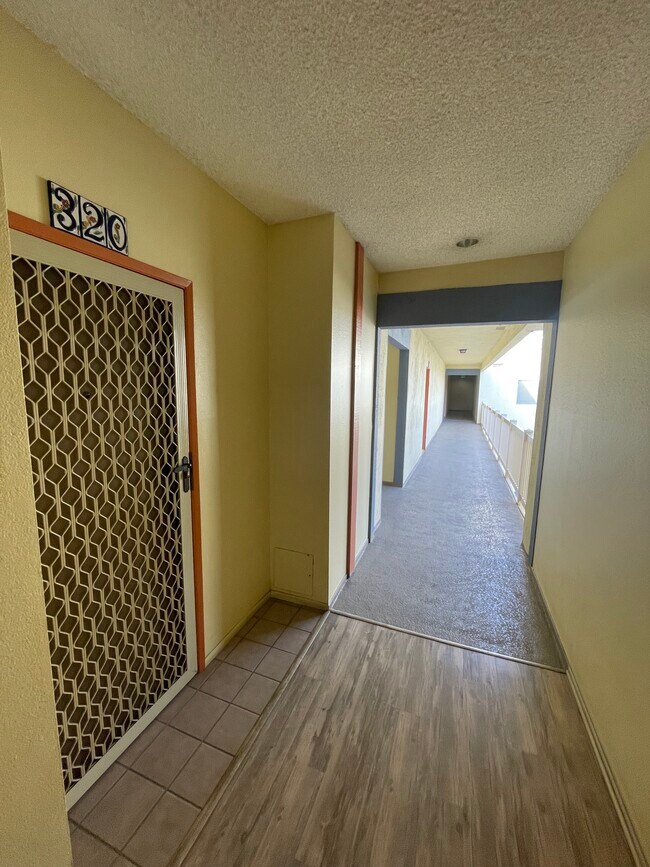 Building Photo - 1707 Pacific Coast Hwy
