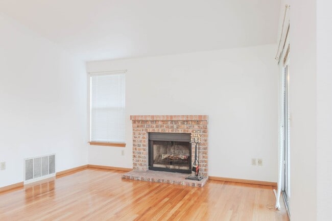 Building Photo - Desirable 3 Bedroom Rambler in Federal Way