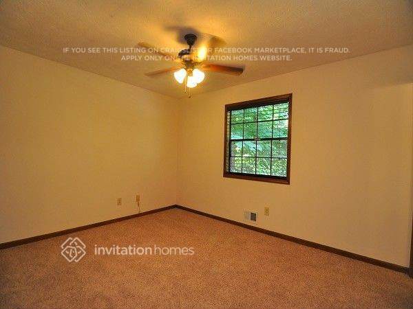 Building Photo - 3336 Alcazar Dr SW