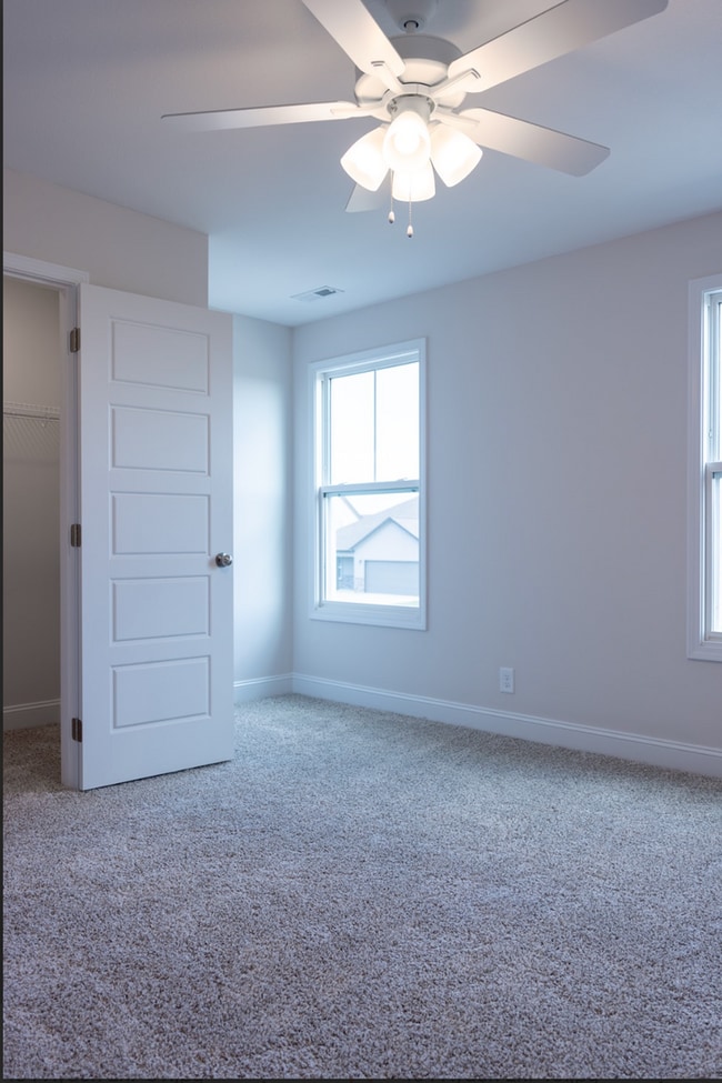 Building Photo - 484 Ayden Ln