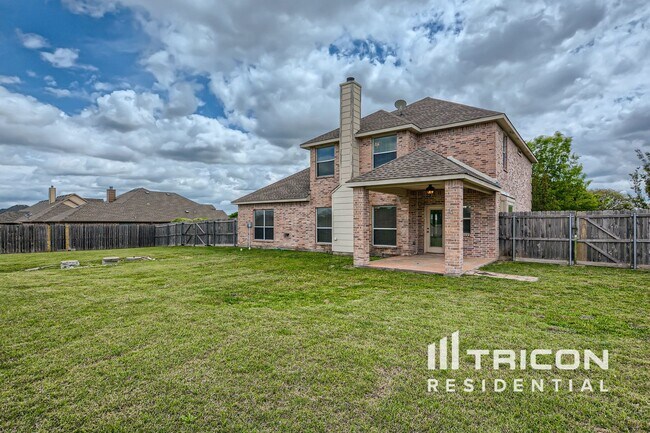 Building Photo - 112 Dublin Cir