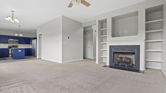 Building Photo - 501 Pearl Valley Ct