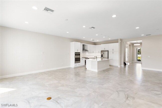 Building Photo - 21041 Teak Tree Ter