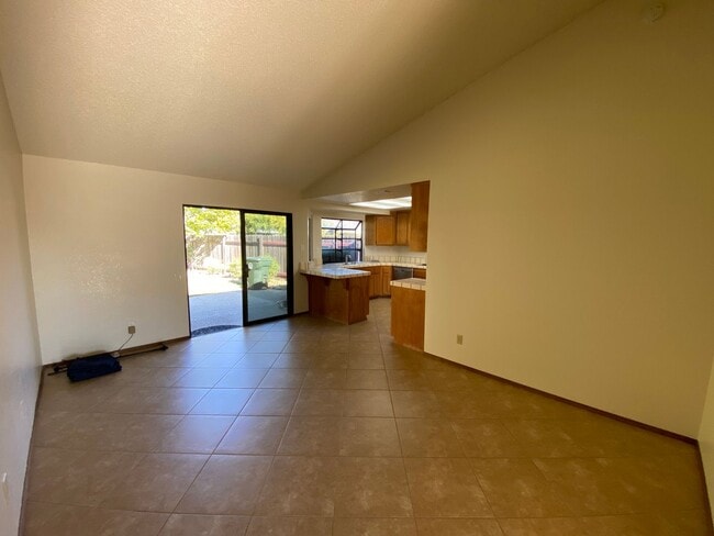 Building Photo - Well Maintained, Large Corner Lot