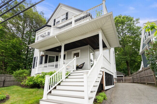 Building Photo - 94 Appleton St