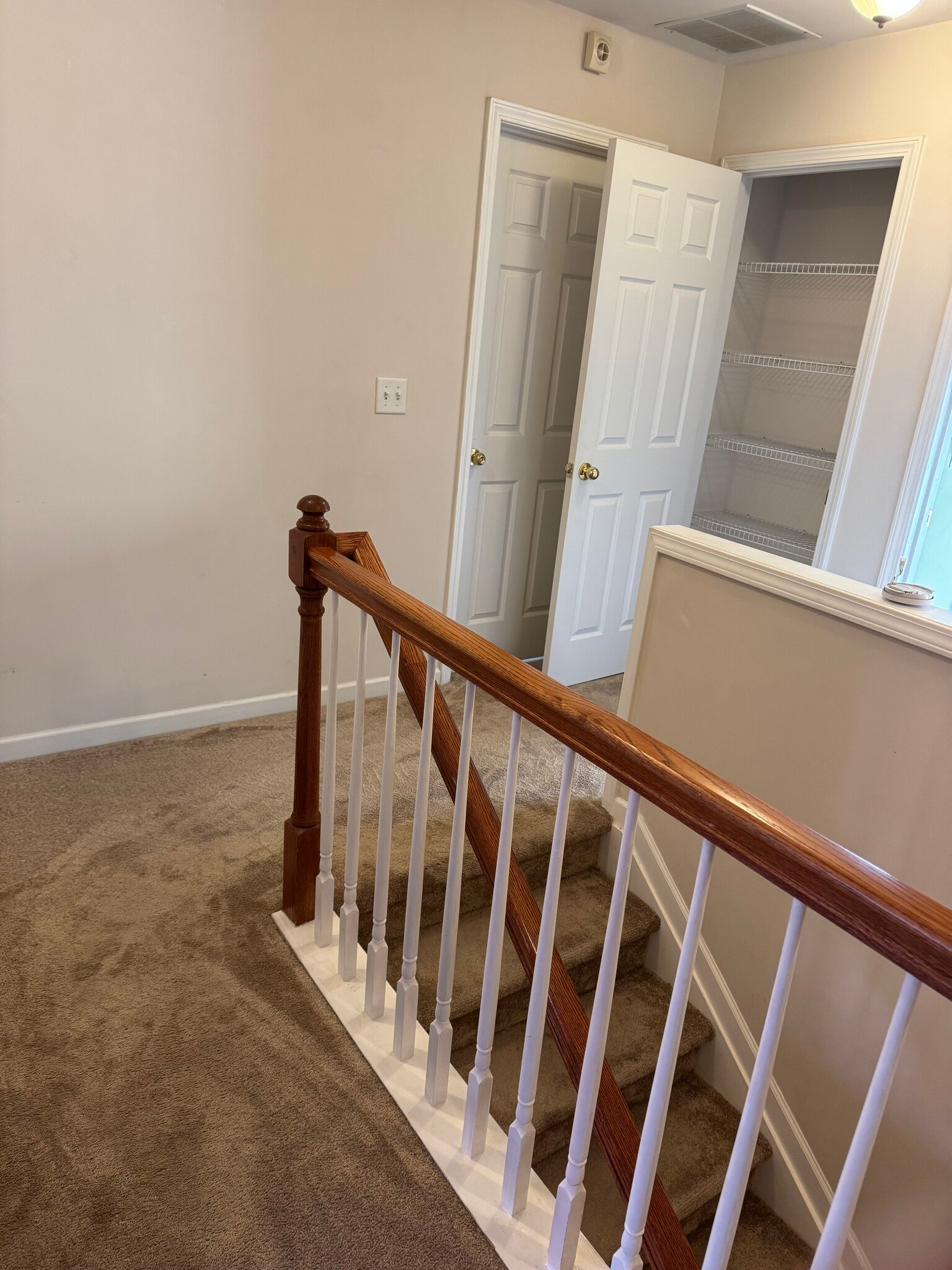 Building Photo - 113 Honey Creek Ln