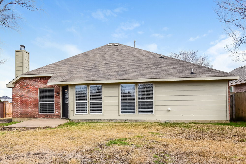 Building Photo - 133 Pinion Ln