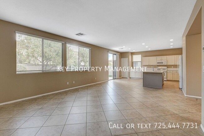 Building Photo - WOW! 4 BEDROOM UPGRADED HOME WITH CASITA!