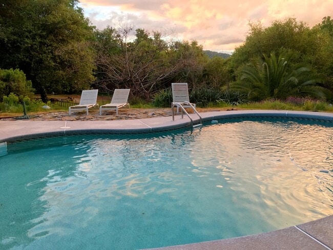 Building Photo - 6115 Placer Rd