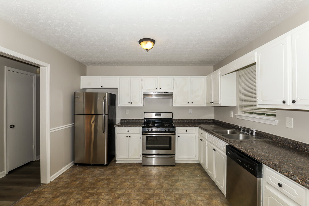 Building Photo - 8803 Ansley Way