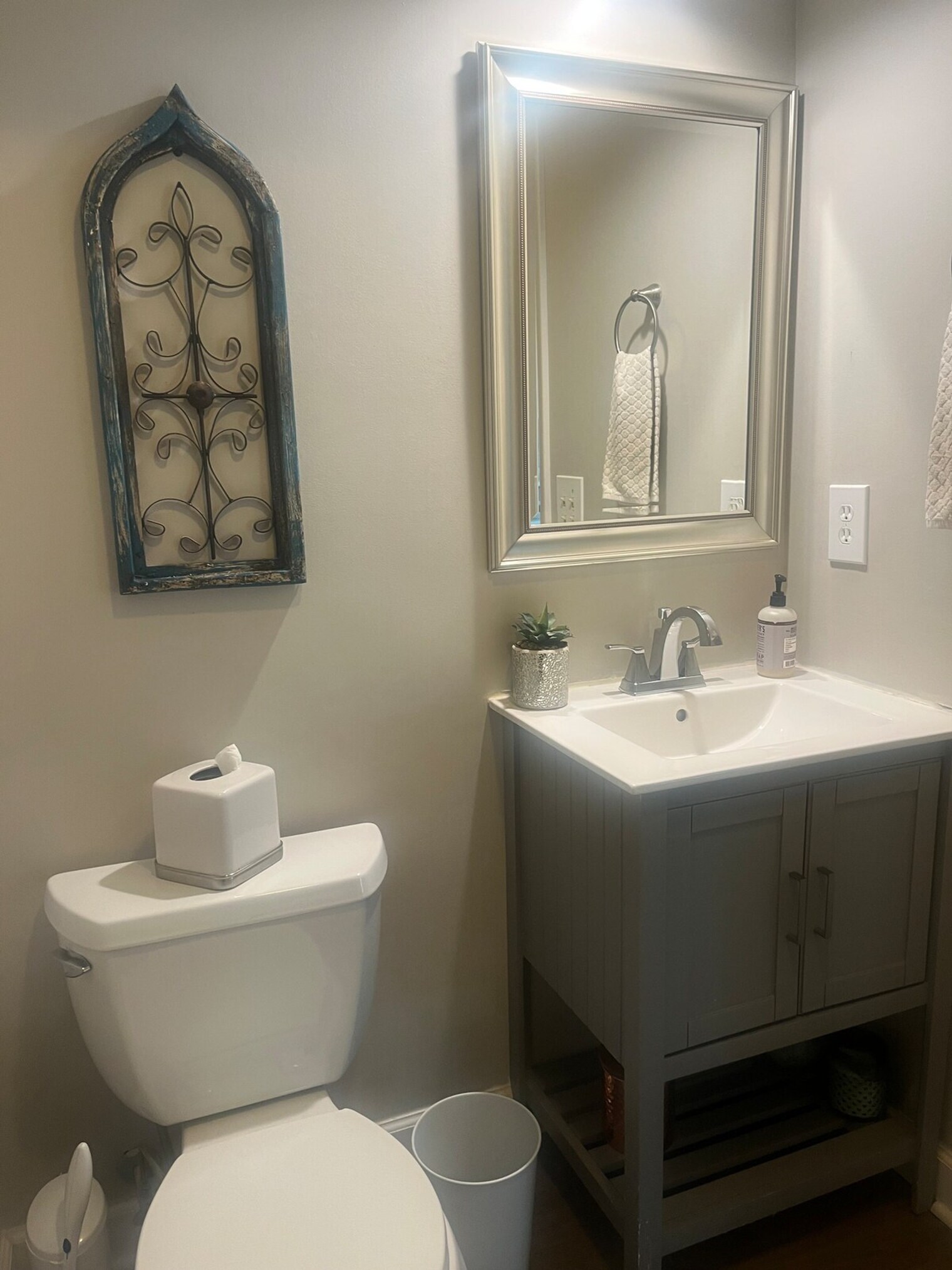 Building Photo - 47 Arabian Dr