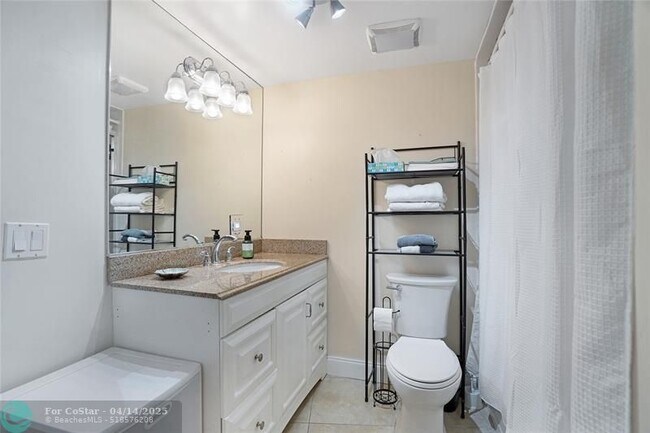 Building Photo - 3800 Galt Ocean Dr