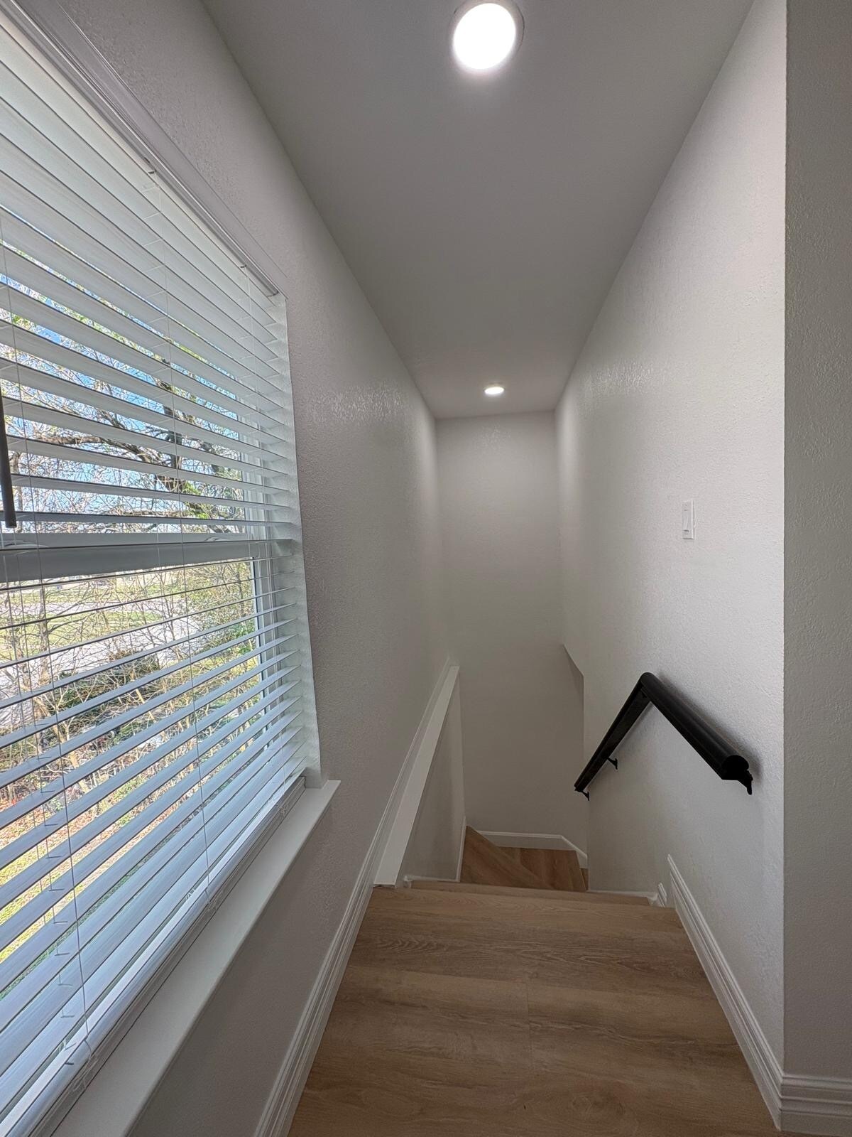 Building Photo - 1207 2nd Ave N