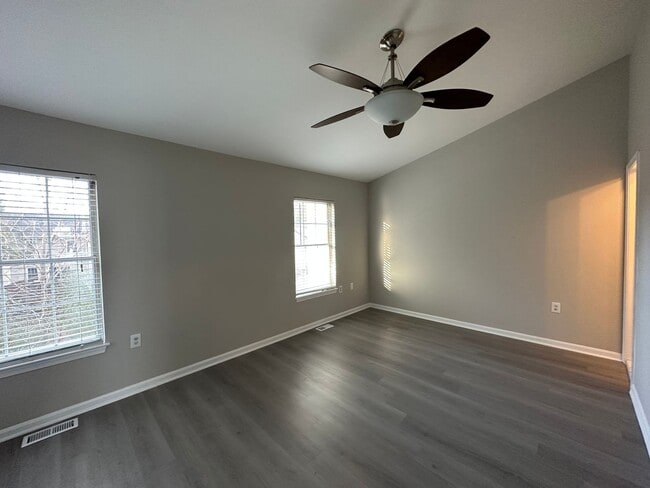 Building Photo - Charming 3 Bedroom/2.5 Bathroom Townhome with Attached Garage in Reisterstown, MD!