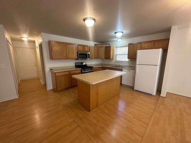 Building Photo - 3161 Kassab Ln