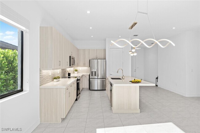 Building Photo - 4947 Brigata Wy