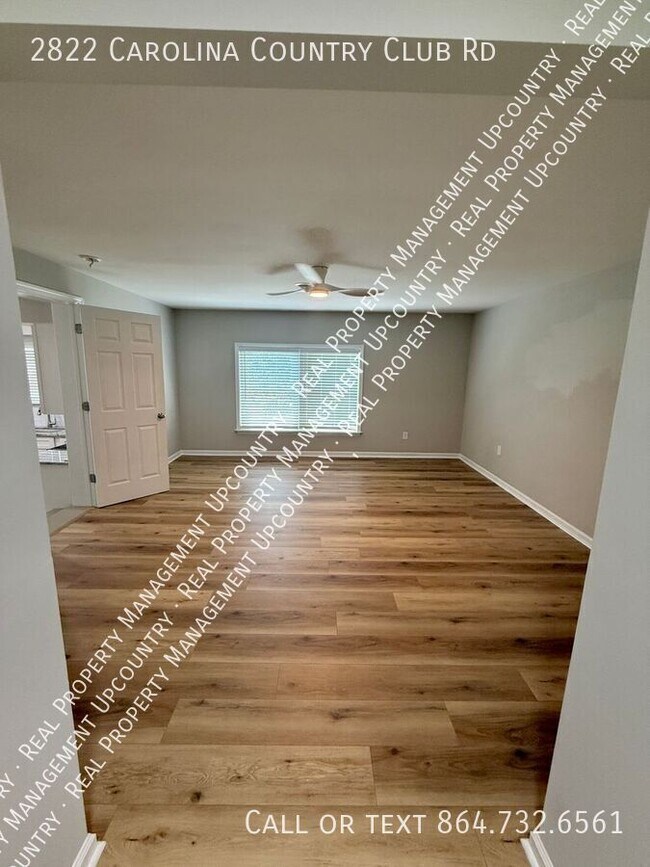 Building Photo - 2822 Carolina Country Club Rd