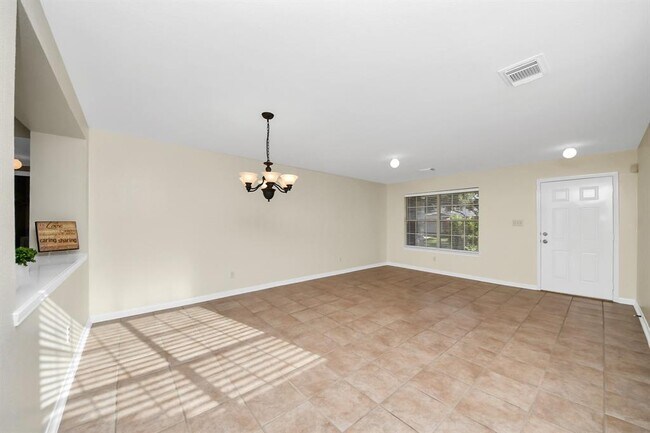 Building Photo - 17111 Plaistow court