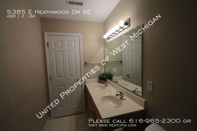 Building Photo - 5385 E Heathwood Dr SE