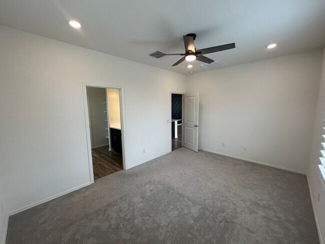 Building Photo - 18023 W Soft Wind Dr