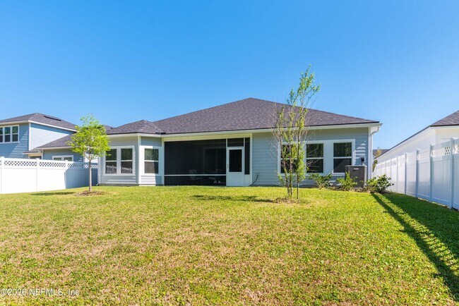 Building Photo - 64 Silver Heron Wy