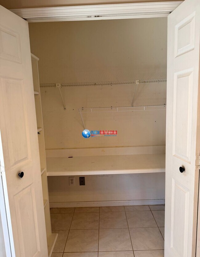 Building Photo - Very nice ranch in the BROOKWOOD cluster in Snellville