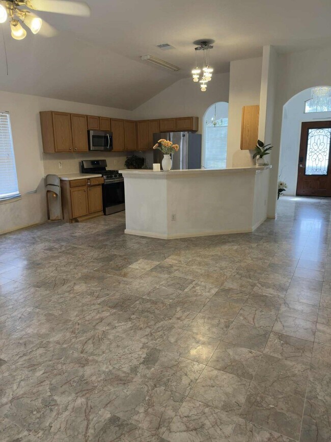 Building Photo - 17210 Valemist Ct