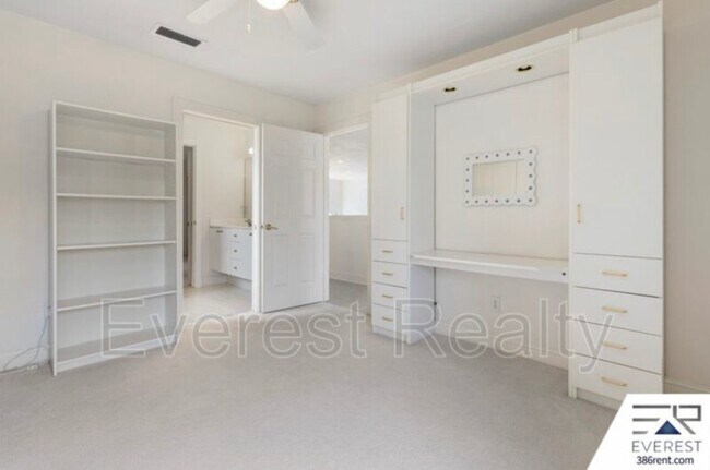 Building Photo - 783 Sterling Chase Dr
