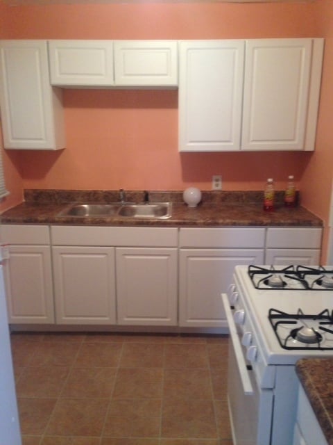 Building Photo - 1445 Luverne St