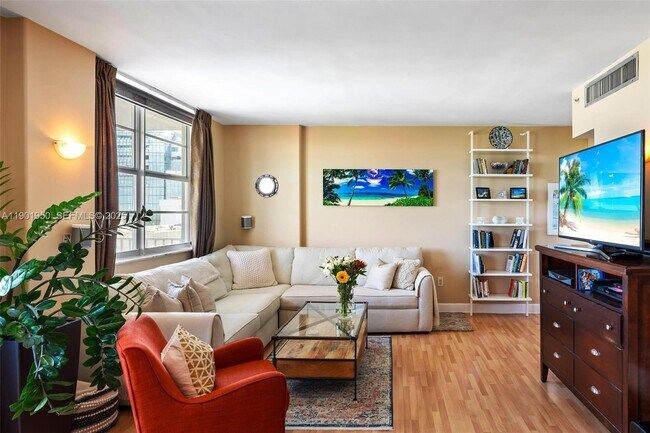 Building Photo - 2829 Indian Creek Dr