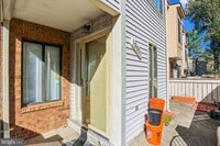 Building Photo - 18801 Nathans Pl