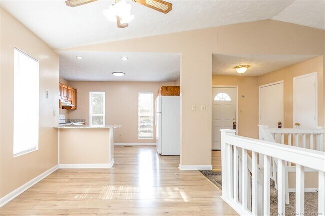 Building Photo - 100 Lewiston Ct