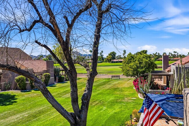 Building Photo - 7340 N Vía Camello Del Norte