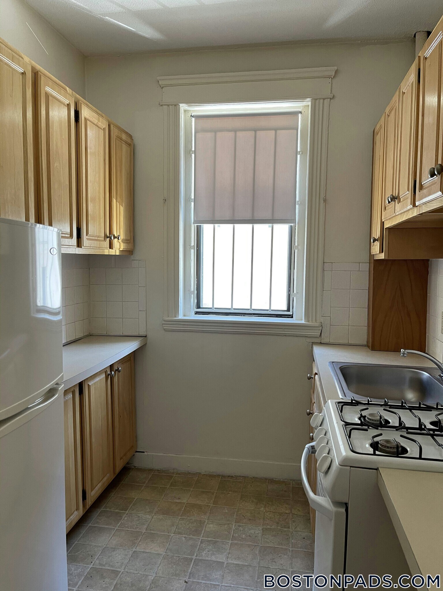 Building Photo - 1148 Commonwealth Ave