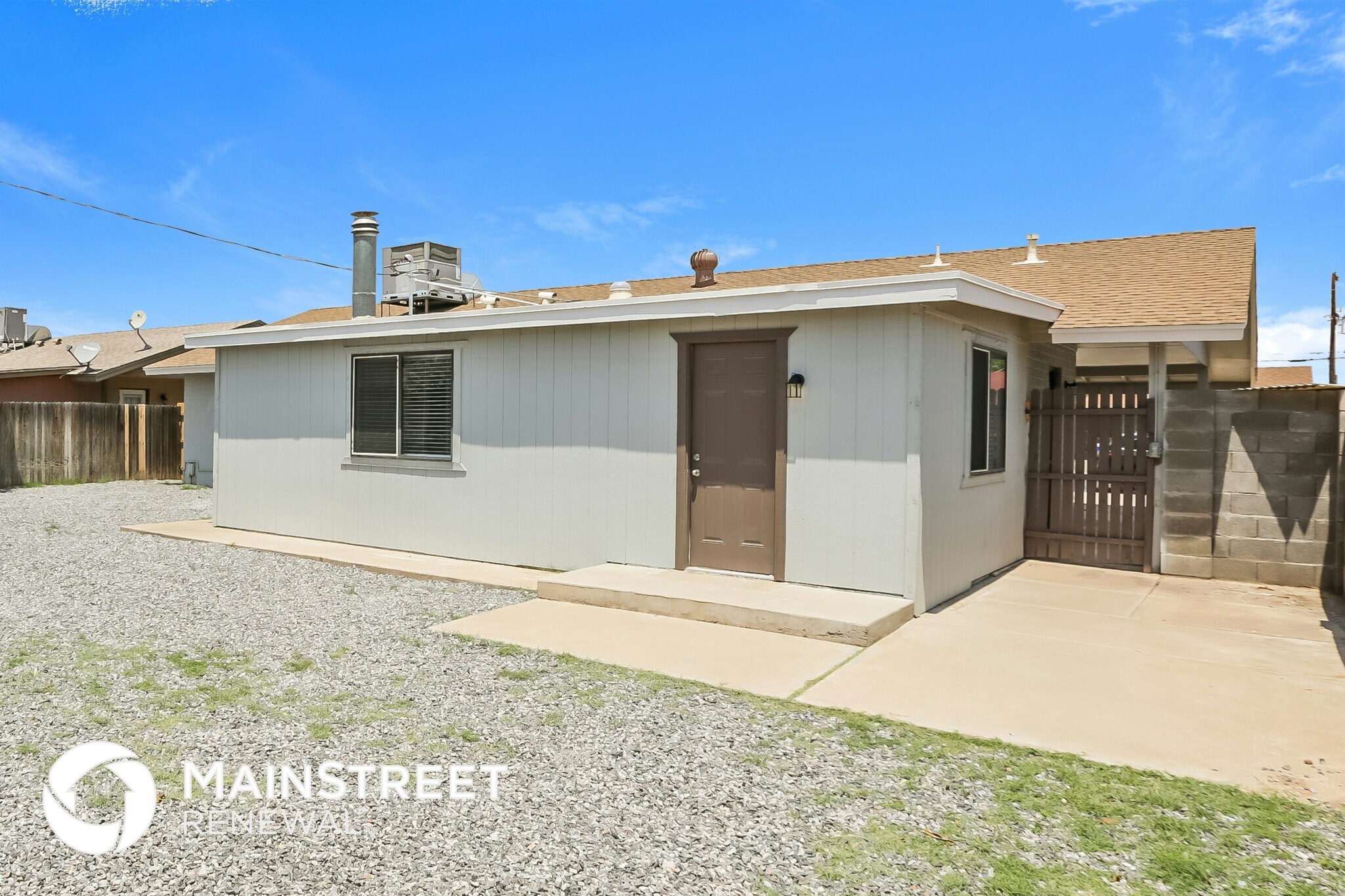 Building Photo - 1347 W 7th Dr