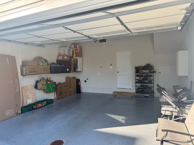 Building Photo - 414 Matlock Ln