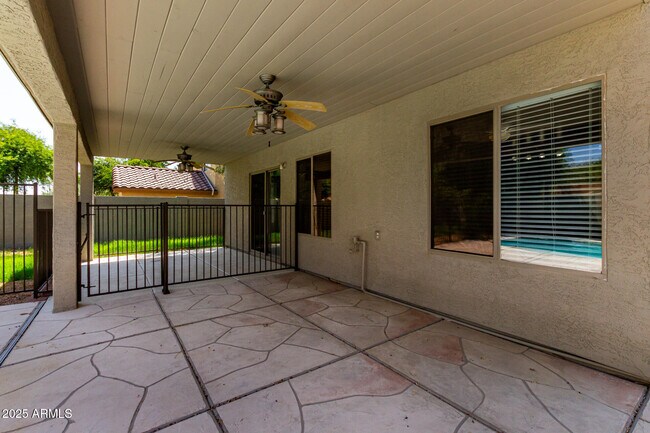 Building Photo - 24709 N 75th Way