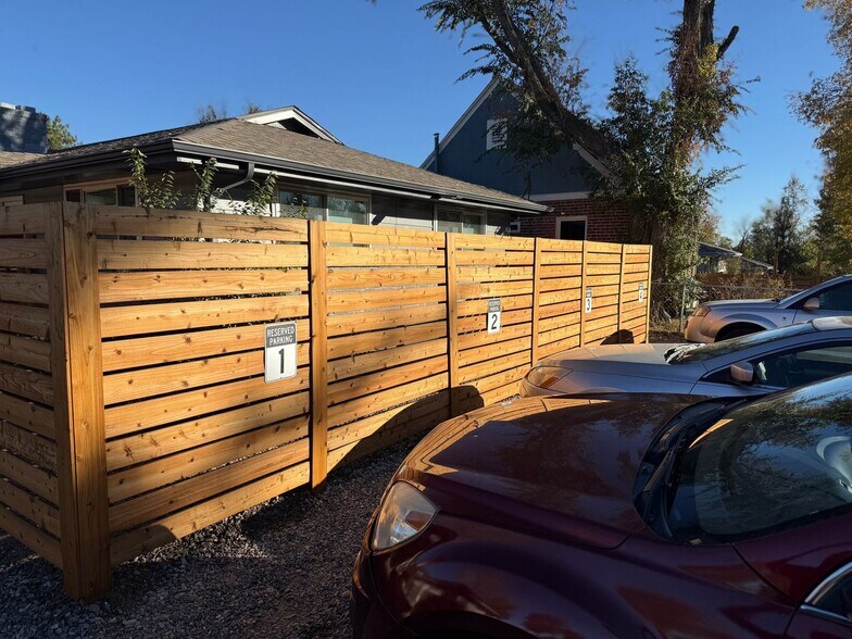 Building Photo - 1184 Clinton St