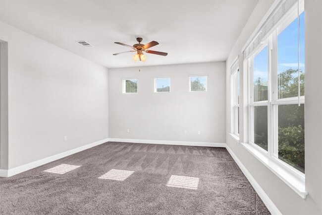 Building Photo - 6716 Vitruvius Dr