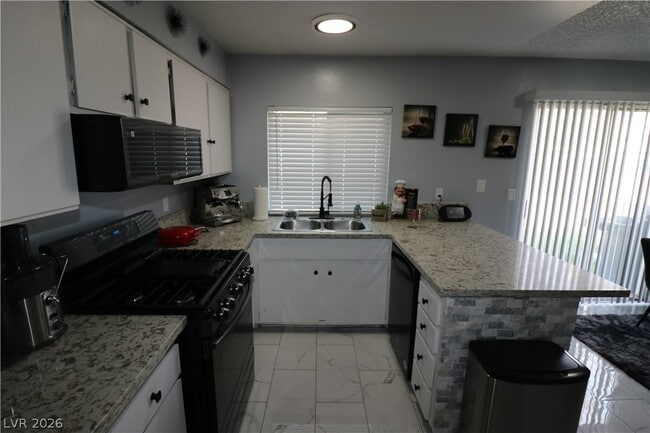 Building Photo - 4800 Fernley Way