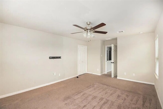Building Photo - 6404 Macroom Meadows Ln