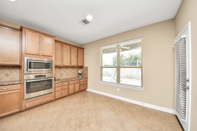 Building Photo - 20503 Black Spur Ct