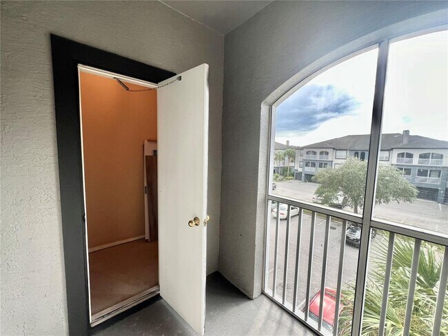 Building Photo - 13025 Sanctuary Cove Dr