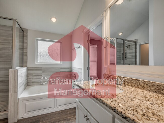 Building Photo - 3413 Huron Cir