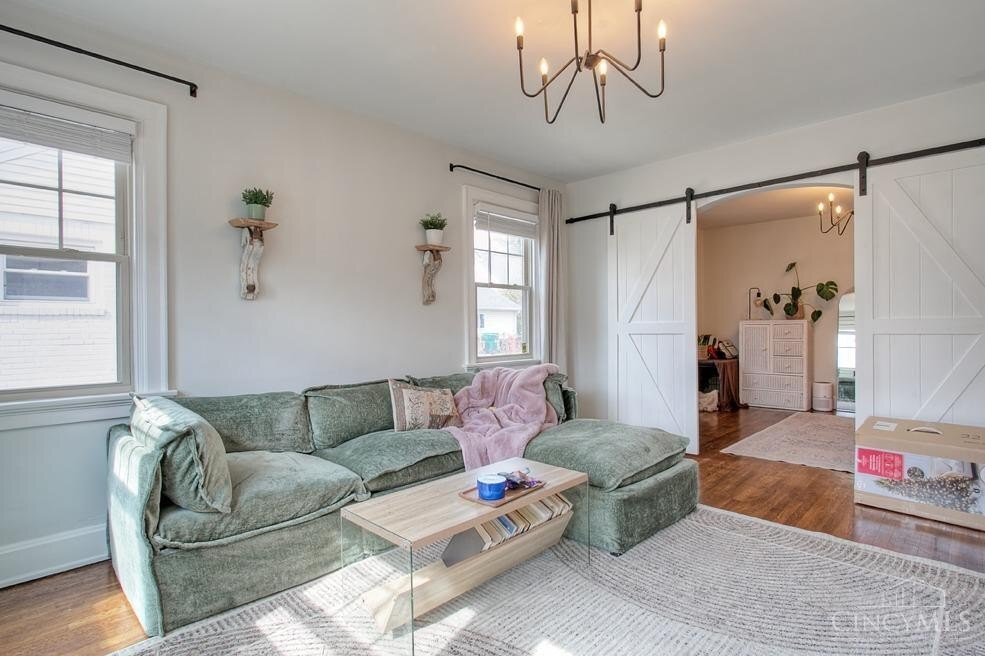 Living Room - 3250 Nash Ave