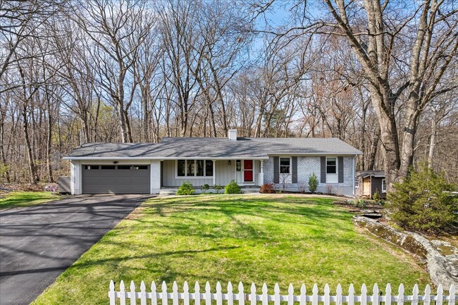 Primary Photo - 16 Cherry Hill Rd