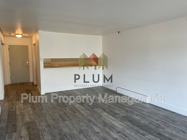 Building Photo - Lease Pending | 1547 South Higgins Avenue