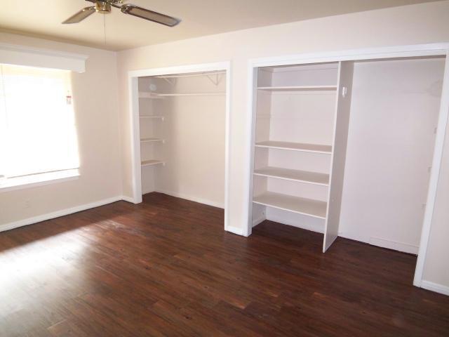 Building Photo - 1809 Rogge Ln