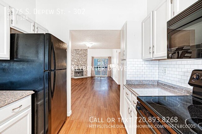 Building Photo - Spacious 2-Bedroom Condo with Loft, Firepl...